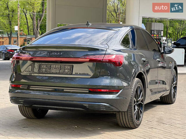 Серый Ауди E-Tron, объемом двигателя 0 л и пробегом 15 тыс. км за 42500 $, фото 14 на Automoto.ua