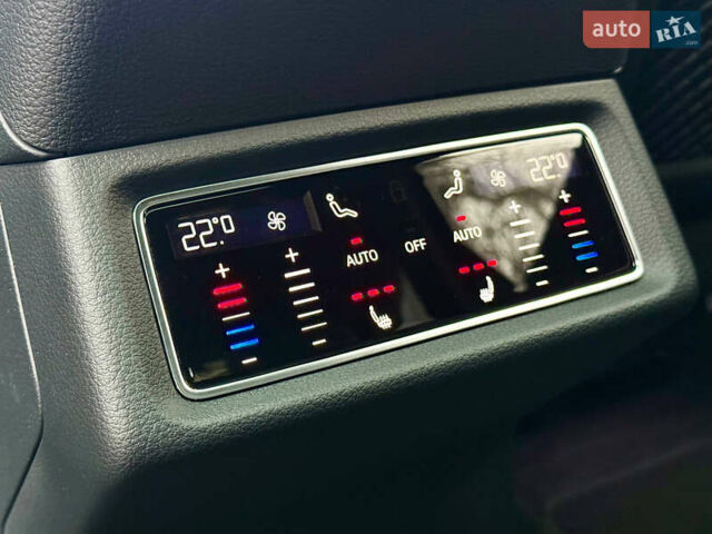 Серый Ауди E-Tron, объемом двигателя 0 л и пробегом 37 тыс. км за 49500 $, фото 42 на Automoto.ua