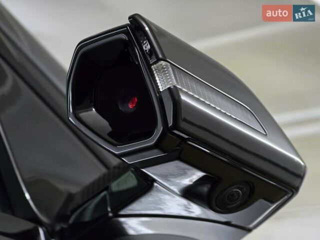 Сірий Ауді E-Tron, об'ємом двигуна 0 л та пробігом 100 тис. км за 41888 $, фото 79 на Automoto.ua
