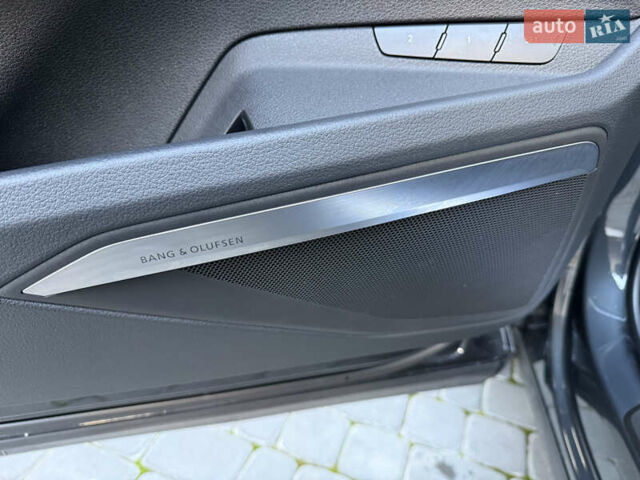 Серый Ауди E-Tron, объемом двигателя 0 л и пробегом 13 тыс. км за 36500 $, фото 22 на Automoto.ua