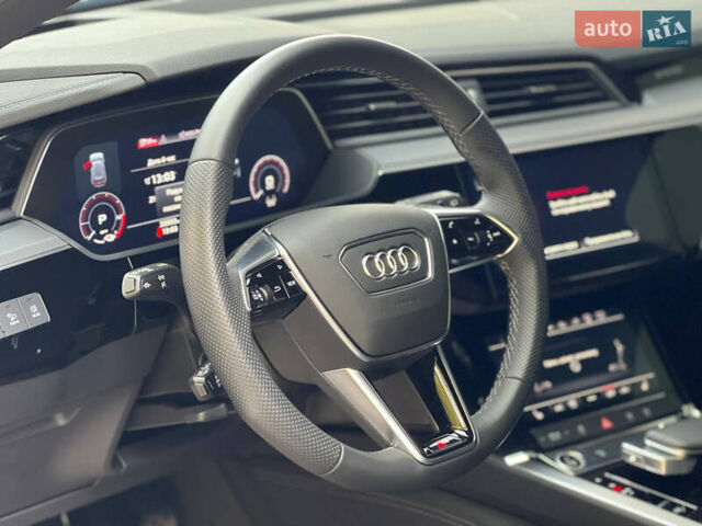 Серый Ауди E-Tron, объемом двигателя 0 л и пробегом 32 тыс. км за 43500 $, фото 27 на Automoto.ua