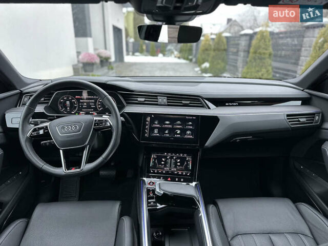 Серый Ауди E-Tron, объемом двигателя 0 л и пробегом 48 тыс. км за 49999 $, фото 80 на Automoto.ua