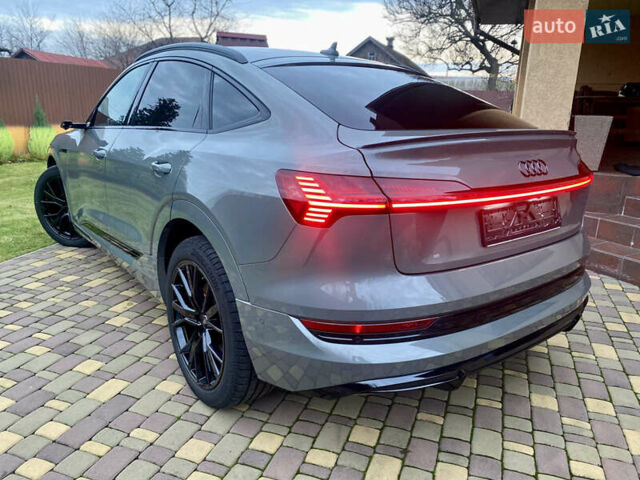 Сірий Ауді E-Tron, об'ємом двигуна 0 л та пробігом 43 тис. км за 45500 $, фото 3 на Automoto.ua