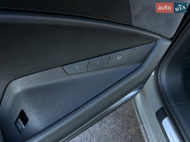 Сірий Ауді E-Tron, об'ємом двигуна 0 л та пробігом 58 тис. км за 45200 $, фото 16 на Automoto.ua