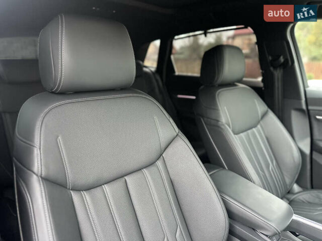 Сірий Ауді E-Tron, об'ємом двигуна 0 л та пробігом 48 тис. км за 49999 $, фото 92 на Automoto.ua