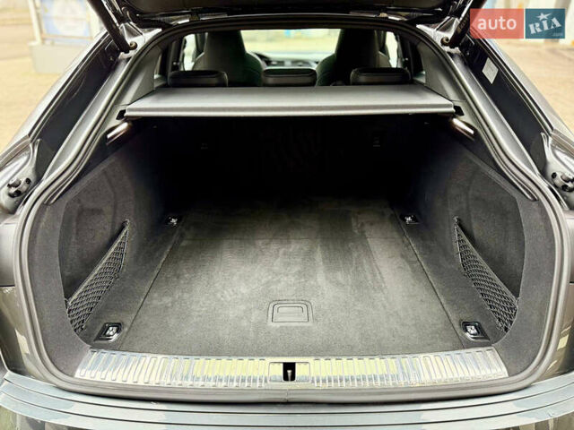 Серый Ауди E-Tron, объемом двигателя 0 л и пробегом 37 тыс. км за 49500 $, фото 53 на Automoto.ua