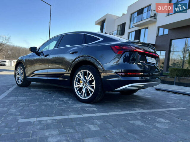 Серый Ауди E-Tron, объемом двигателя 0 л и пробегом 18 тыс. км за 42500 $, фото 16 на Automoto.ua