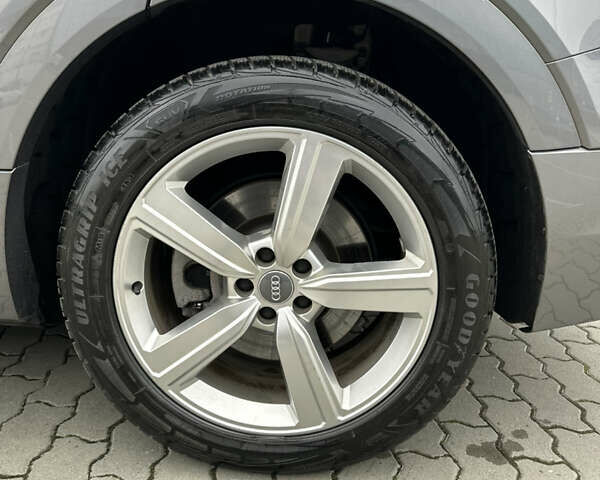 Сірий Ауді E-Tron, об'ємом двигуна 0 л та пробігом 45 тис. км за 38900 $, фото 19 на Automoto.ua