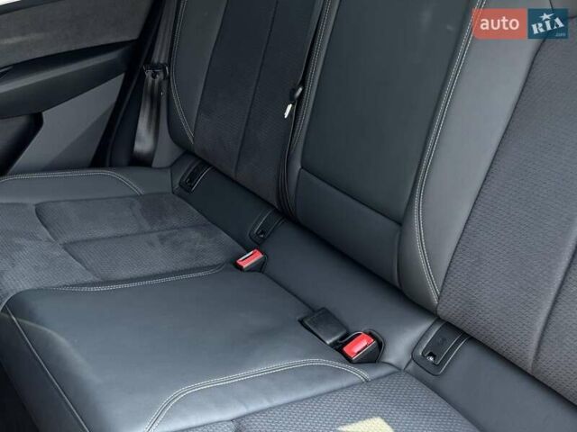 Серый Ауди E-Tron, объемом двигателя 0 л и пробегом 70 тыс. км за 39650 $, фото 24 на Automoto.ua