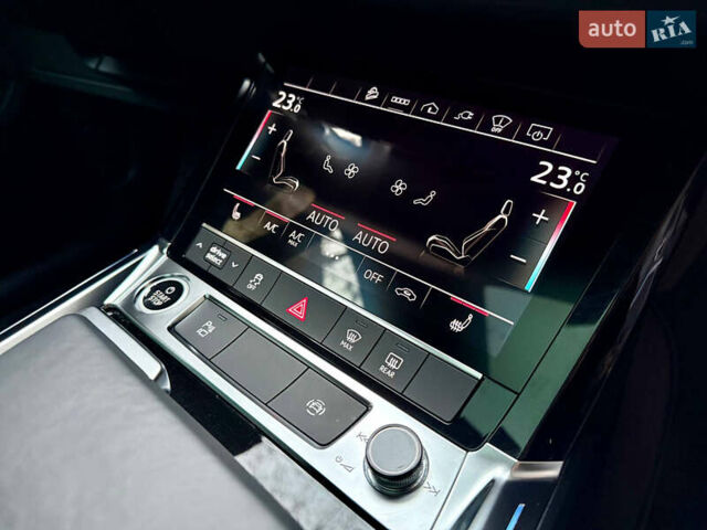 Серый Ауди E-Tron, объемом двигателя 0 л и пробегом 39 тыс. км за 44500 $, фото 54 на Automoto.ua