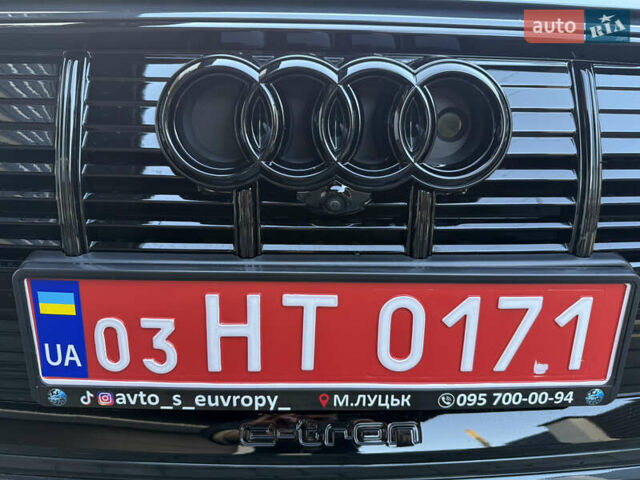 Серый Ауди E-Tron, объемом двигателя 0 л и пробегом 13 тыс. км за 36500 $, фото 15 на Automoto.ua