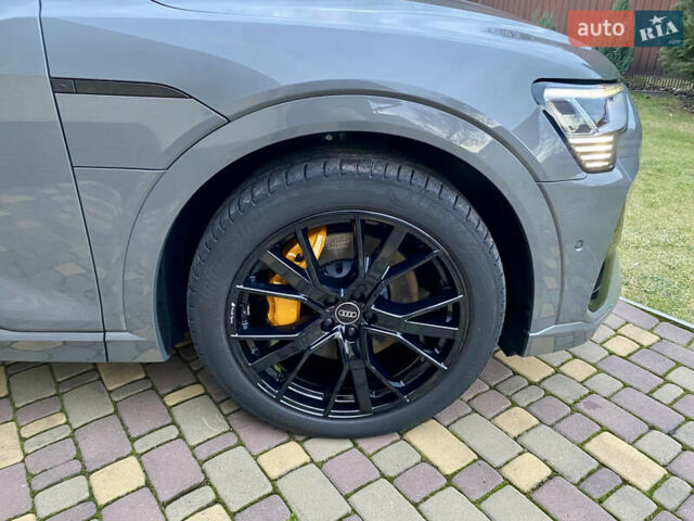 Сірий Ауді E-Tron, об'ємом двигуна 0 л та пробігом 43 тис. км за 45500 $, фото 62 на Automoto.ua