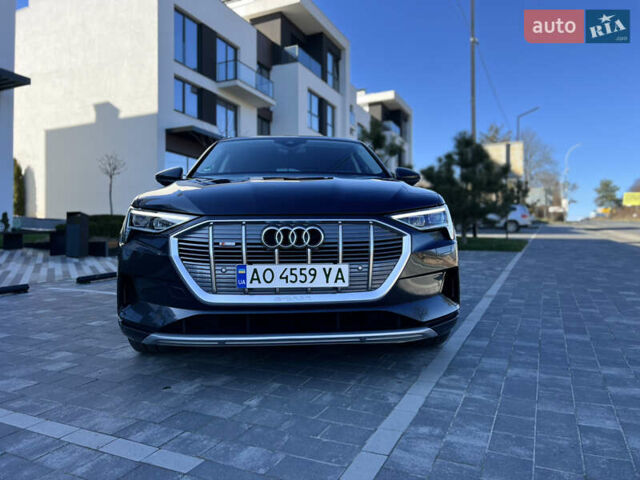 Серый Ауди E-Tron, объемом двигателя 0 л и пробегом 18 тыс. км за 42500 $, фото 9 на Automoto.ua