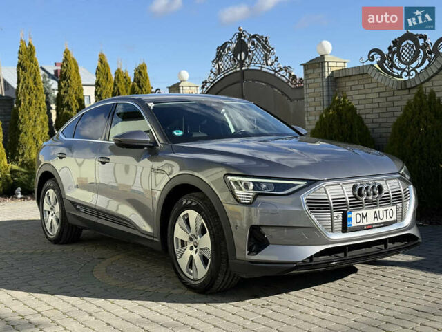 Серый Ауди E-Tron, объемом двигателя 0 л и пробегом 90 тыс. км за 33000 $, фото 21 на Automoto.ua