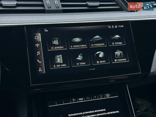 Серый Ауди E-Tron, объемом двигателя 0 л и пробегом 48 тыс. км за 49999 $, фото 58 на Automoto.ua