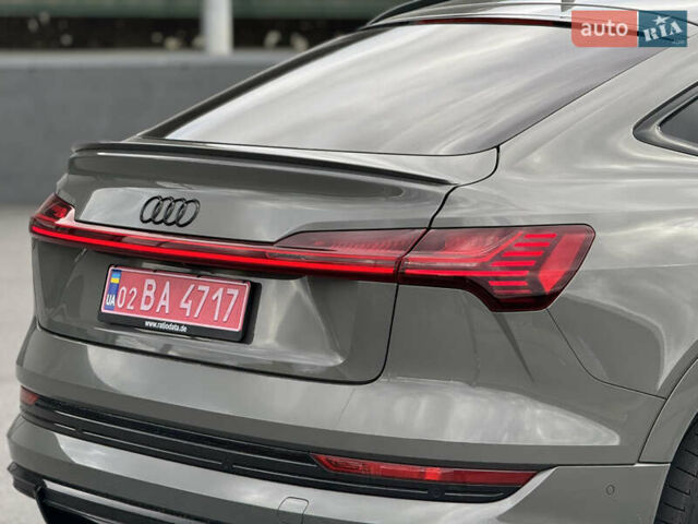 Ауди E-Tron 2022 в Виннице на Automoto.ua Серый Ауди E-Tron, объемом двигателя 0 л и пробегом 150 тыс. км за 39207 $, фото 12 на Automoto.ua