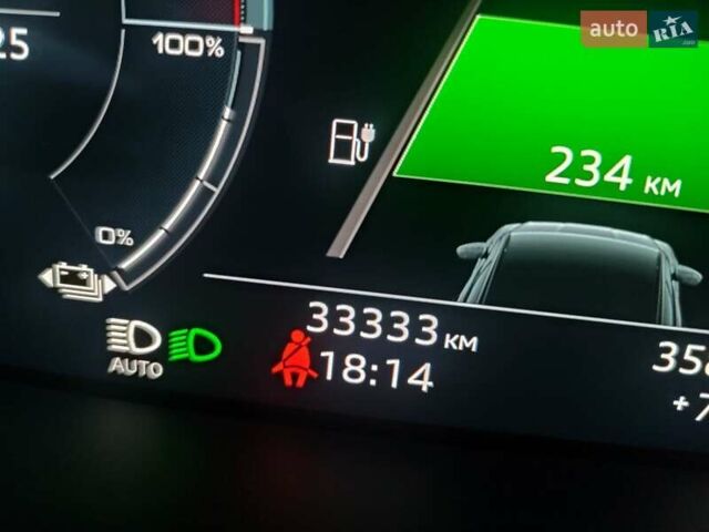 Сірий Ауді E-Tron, об'ємом двигуна 0 л та пробігом 36 тис. км за 47777 $, фото 29 на Automoto.ua