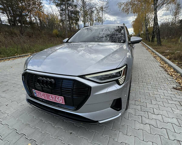 Серый Ауди E-Tron, объемом двигателя 0 л и пробегом 145 тыс. км за 29500 $, фото 29 на Automoto.ua