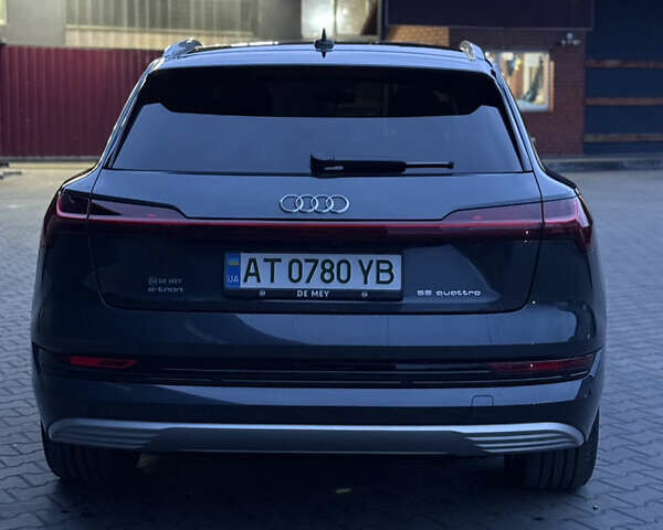 Серый Ауди E-Tron, объемом двигателя 0 л и пробегом 45 тыс. км за 42000 $, фото 6 на Automoto.ua