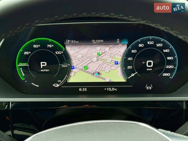 Серый Ауди E-Tron, объемом двигателя 0 л и пробегом 37 тыс. км за 49500 $, фото 78 на Automoto.ua