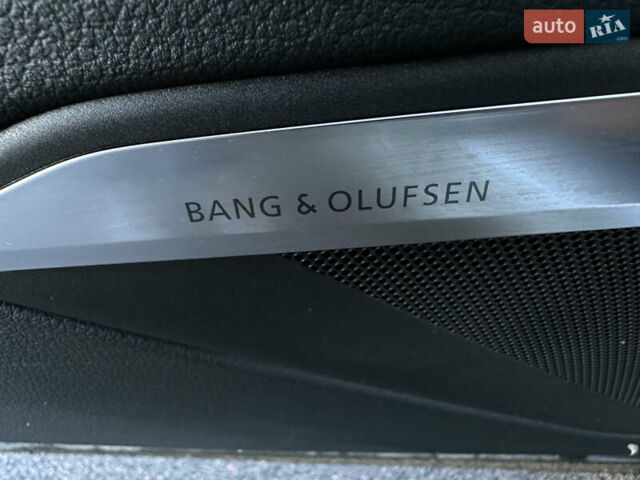 Сірий Ауді E-Tron, об'ємом двигуна 0 л та пробігом 58 тис. км за 45200 $, фото 17 на Automoto.ua