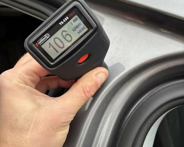 Серый Ауди E-Tron, объемом двигателя 0 л и пробегом 112 тыс. км за 31900 $, фото 134 на Automoto.ua