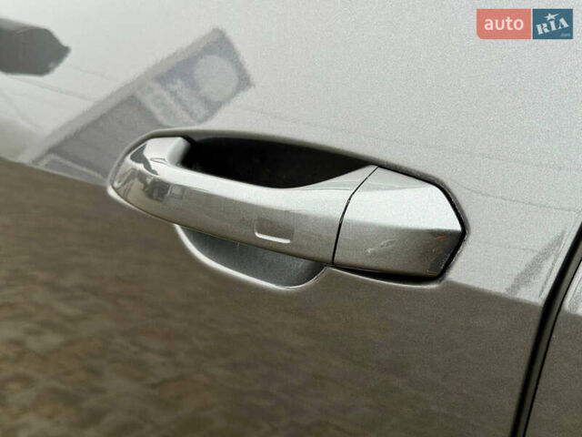 Серый Ауди E-Tron, объемом двигателя 0 л и пробегом 37 тыс. км за 49500 $, фото 24 на Automoto.ua