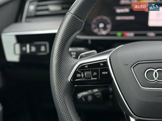 Сірий Ауді E-Tron, об'ємом двигуна 0 л та пробігом 48 тис. км за 49999 $, фото 59 на Automoto.ua