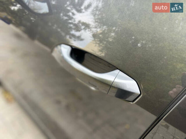 Серый Ауди E-Tron, объемом двигателя 0 л и пробегом 32 тыс. км за 43500 $, фото 20 на Automoto.ua