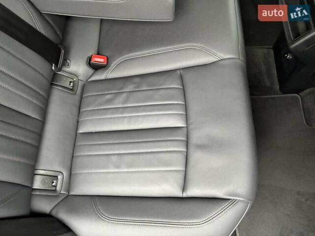 Серый Ауди E-Tron, объемом двигателя 0 л и пробегом 112 тыс. км за 31900 $, фото 55 на Automoto.ua