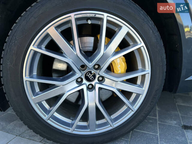 Серый Ауди E-Tron, объемом двигателя 0 л и пробегом 18 тыс. км за 42500 $, фото 5 на Automoto.ua