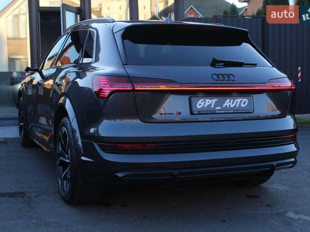 Сірий Ауді E-Tron, об'ємом двигуна 0 л та пробігом 28 тис. км за 47700 $, фото 11 на Automoto.ua