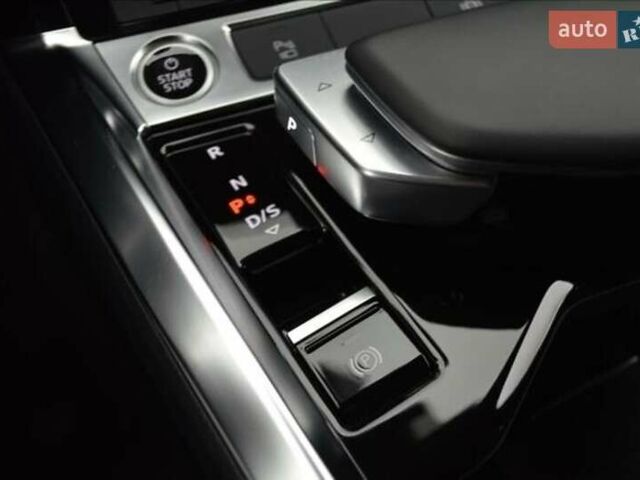 Серый Ауди E-Tron, объемом двигателя 0 л и пробегом 8 тыс. км за 49900 $, фото 25 на Automoto.ua