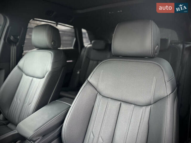 Сірий Ауді E-Tron, об'ємом двигуна 0 л та пробігом 48 тис. км за 49999 $, фото 52 на Automoto.ua