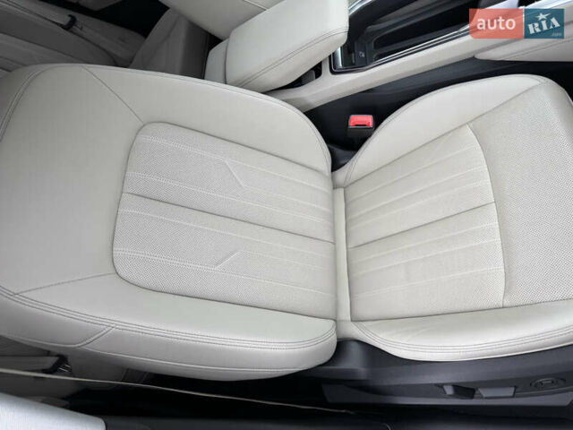 Сірий Ауді E-Tron, об'ємом двигуна 0 л та пробігом 61 тис. км за 39999 $, фото 19 на Automoto.ua