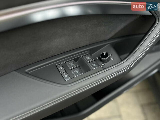 Сірий Ауді E-Tron, об'ємом двигуна 0 л та пробігом 22 тис. км за 49999 $, фото 44 на Automoto.ua