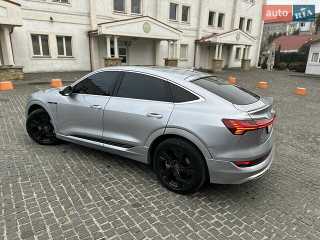 Сірий Ауді E-Tron, об'ємом двигуна 0 л та пробігом 80 тис. км за 39900 $, фото 12 на Automoto.ua