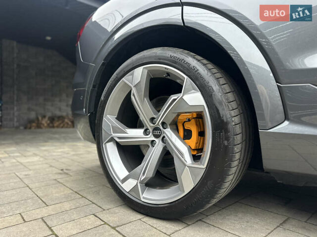 Сірий Ауді E-Tron, об'ємом двигуна 0 л та пробігом 22 тис. км за 49999 $, фото 39 на Automoto.ua