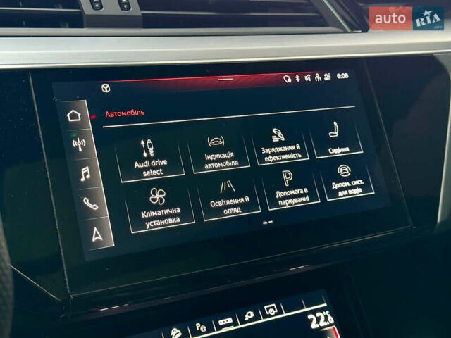 Серый Ауди E-Tron, объемом двигателя 0 л и пробегом 31 тыс. км за 46500 $, фото 60 на Automoto.ua