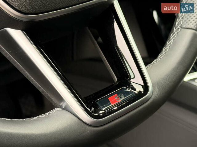 Серый Ауди E-Tron, объемом двигателя 0 л и пробегом 104 тыс. км за 39820 $, фото 35 на Automoto.ua