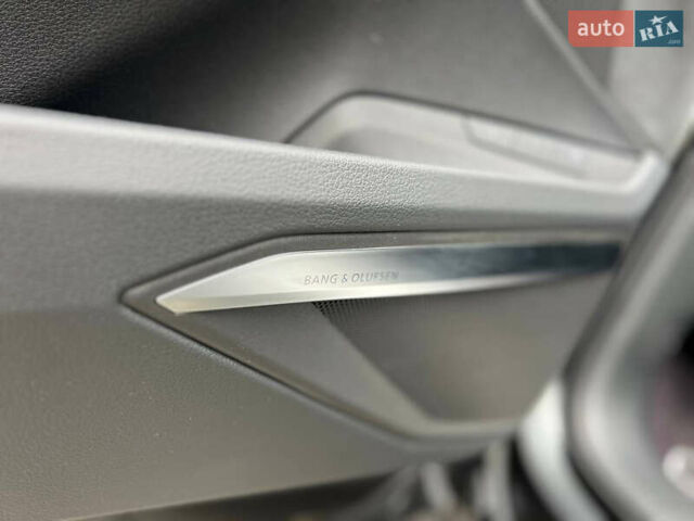 Серый Ауди E-Tron, объемом двигателя 0 л и пробегом 32 тыс. км за 43500 $, фото 22 на Automoto.ua