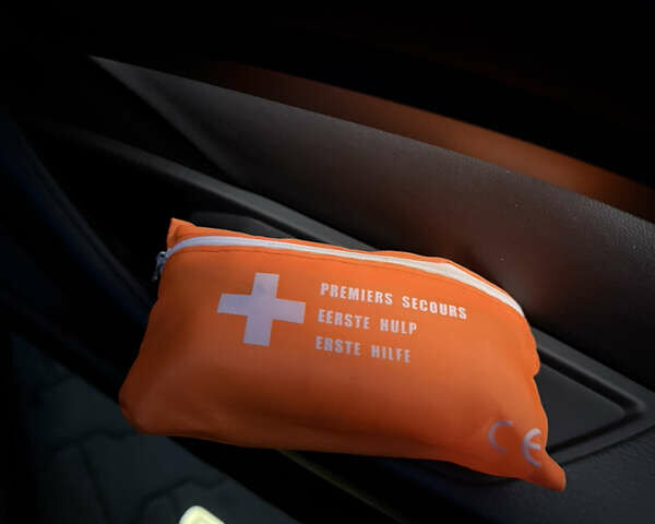 Серый Ауди E-Tron, объемом двигателя 0 л и пробегом 45 тыс. км за 42000 $, фото 50 на Automoto.ua