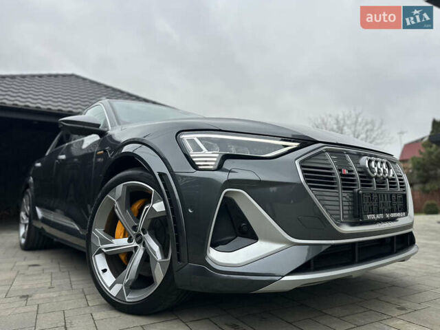 Сірий Ауді E-Tron, об'ємом двигуна 0 л та пробігом 22 тис. км за 49999 $, фото 1 на Automoto.ua