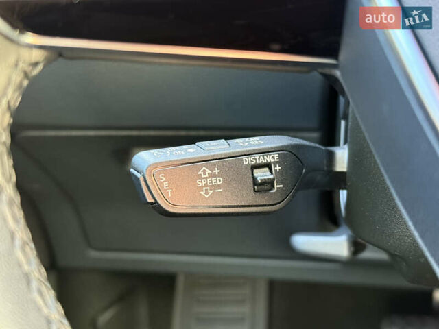 Серый Ауди E-Tron, объемом двигателя 0 л и пробегом 90 тыс. км за 33000 $, фото 51 на Automoto.ua