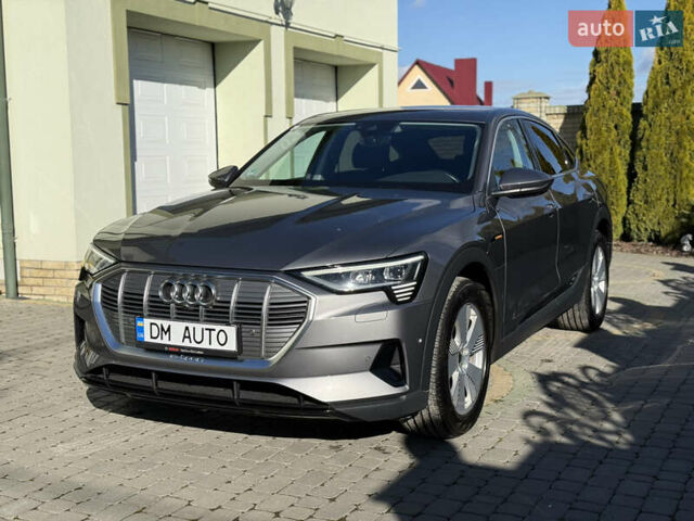 Серый Ауди E-Tron, объемом двигателя 0 л и пробегом 90 тыс. км за 33000 $, фото 18 на Automoto.ua