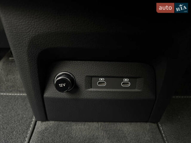 Серый Ауди E-Tron, объемом двигателя 0 л и пробегом 59 тыс. км за 44999 $, фото 28 на Automoto.ua