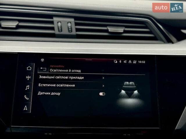 Серый Ауди E-Tron, объемом двигателя 0 л и пробегом 59 тыс. км за 44999 $, фото 56 на Automoto.ua