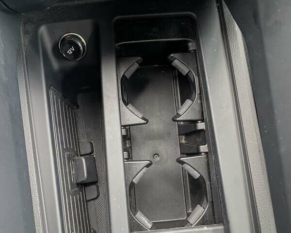 Серый Ауди E-Tron, объемом двигателя 0 л и пробегом 41 тыс. км за 43500 $, фото 15 на Automoto.ua