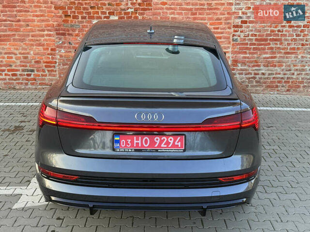 Серый Ауди E-Tron, объемом двигателя 0 л и пробегом 84 тыс. км за 39999 $, фото 24 на Automoto.ua