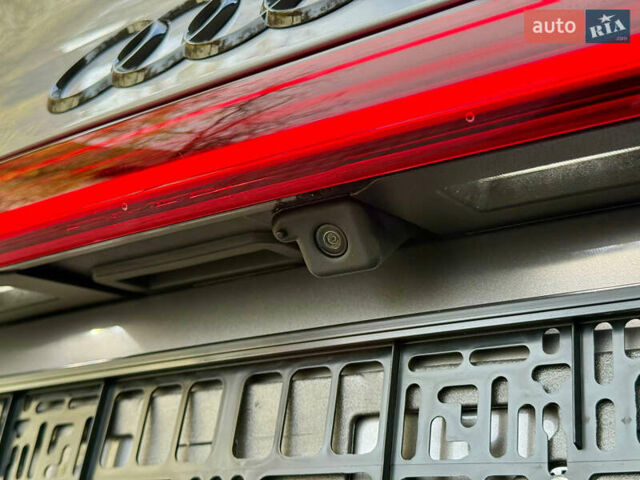 Серый Ауди E-Tron, объемом двигателя 0 л и пробегом 31 тыс. км за 46500 $, фото 25 на Automoto.ua